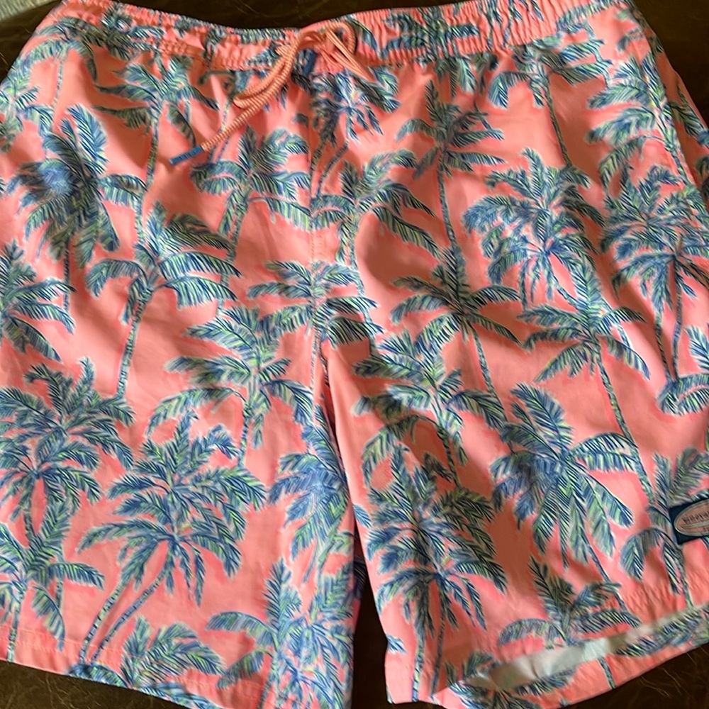 Vineyard Vines swimming trunks - Size L